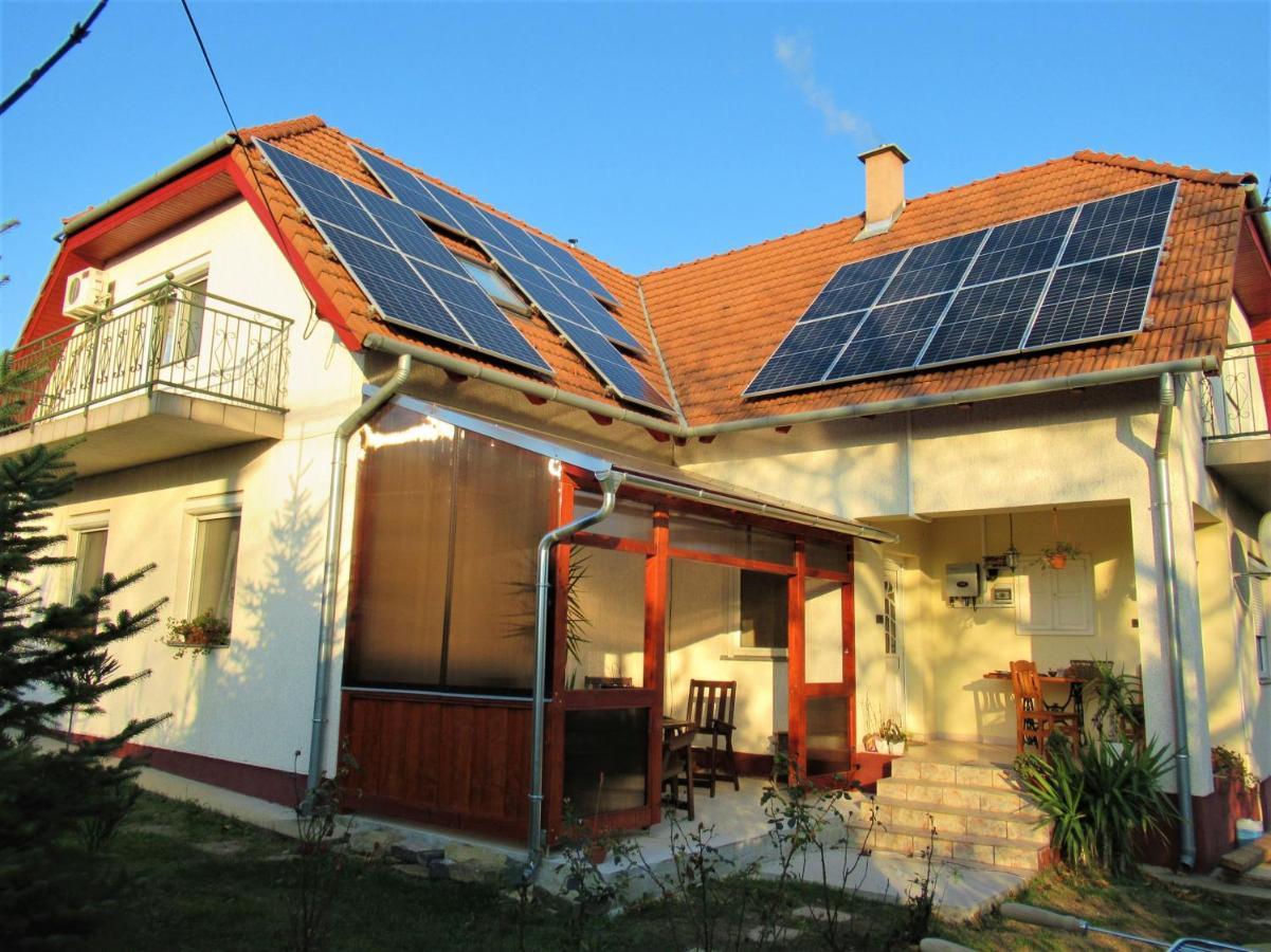 Menyhart Apartman Gyenesdiason 6 Fo Reszere Exterior foto